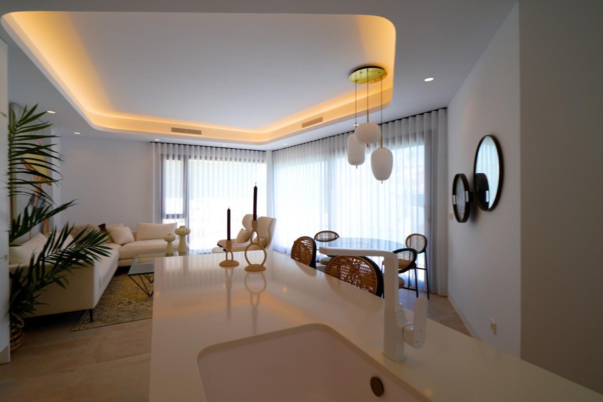 Nowy budynek - villa -
