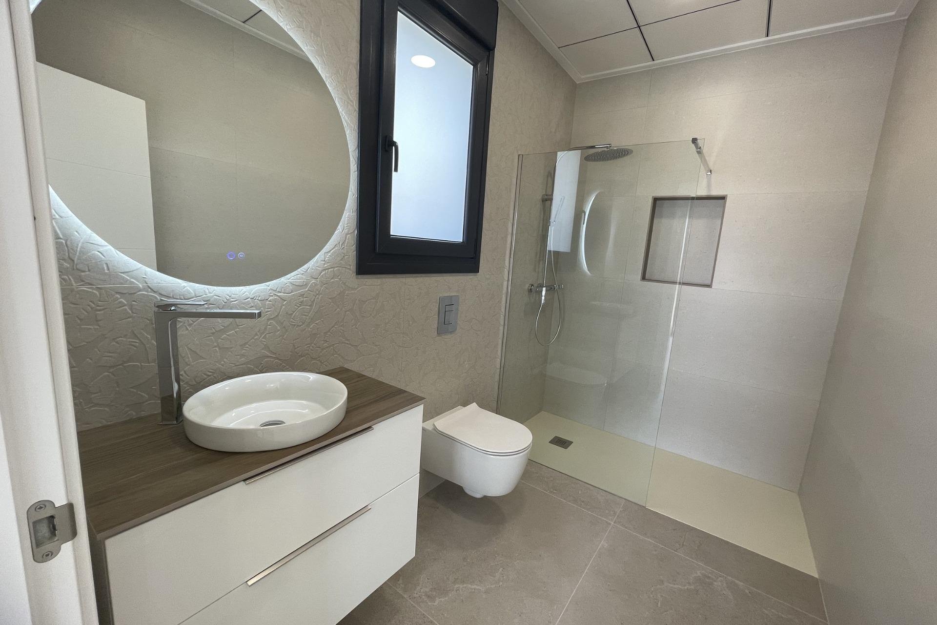 Nowy budynek - villa -
