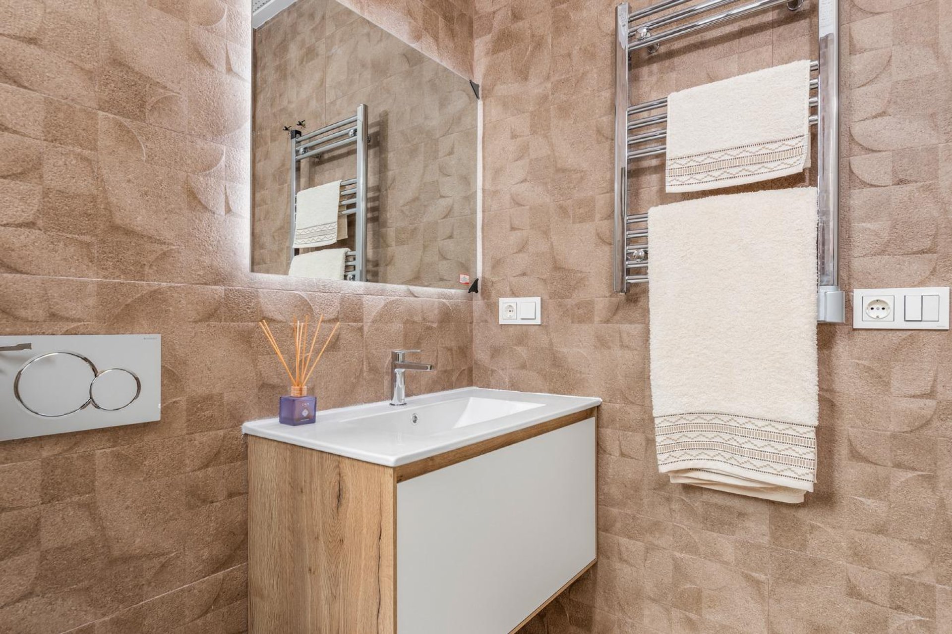 Nowy budynek - villa -
