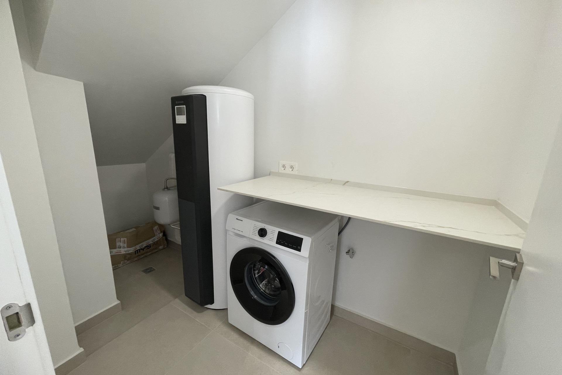 Nowy budynek - villa -
