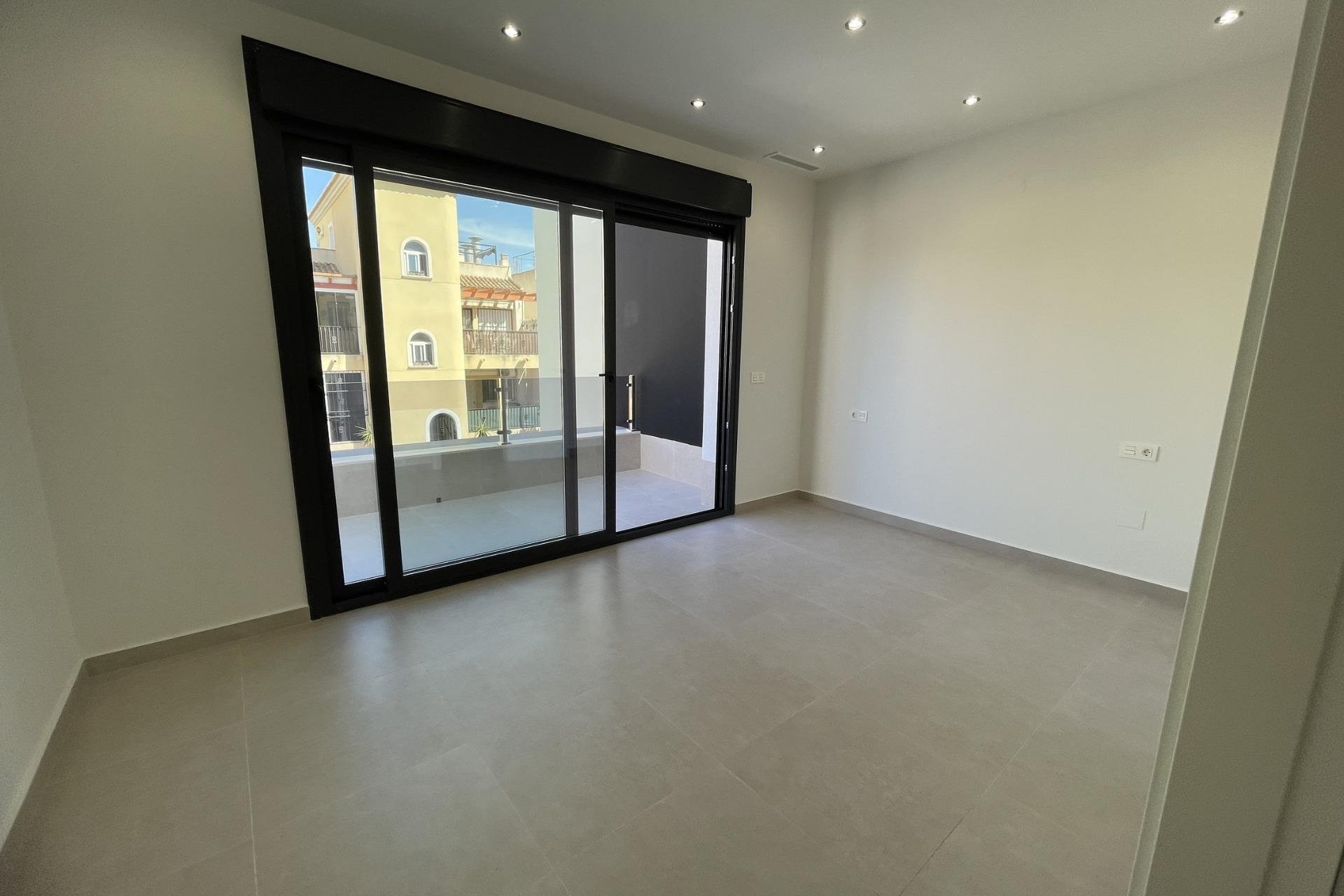 Nowy budynek - villa -
