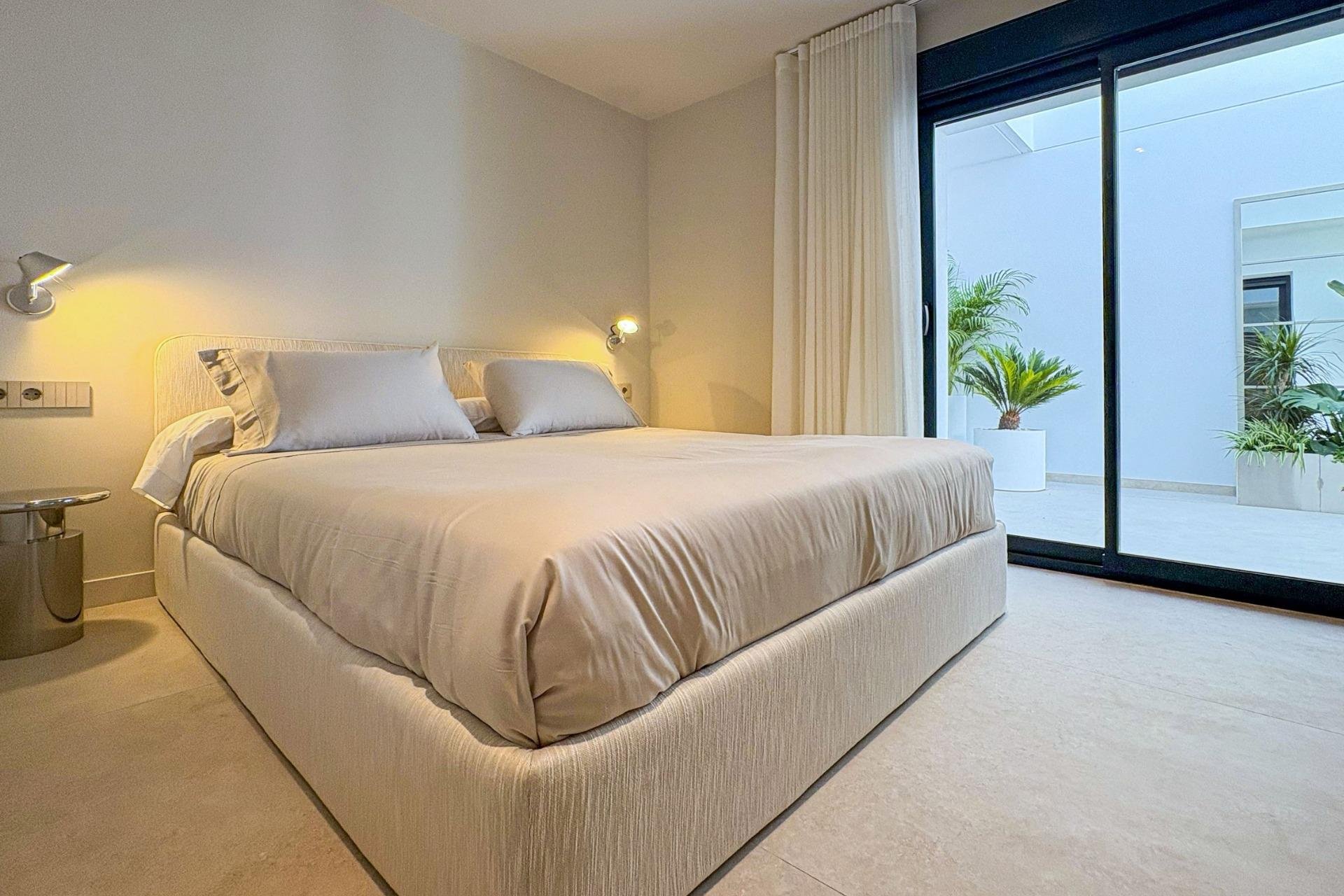 Nowy budynek - villa -
