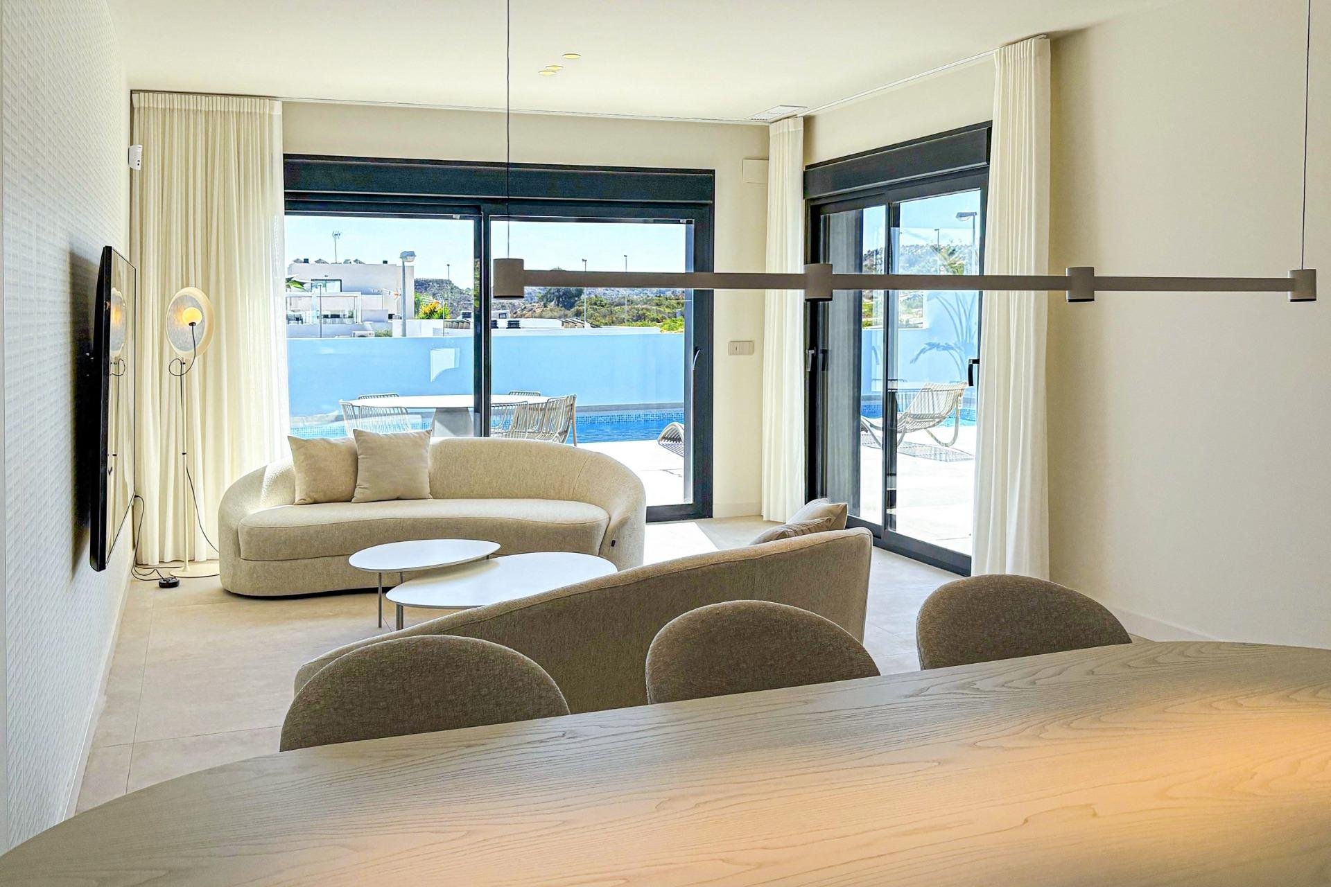 Nowy budynek - villa -
