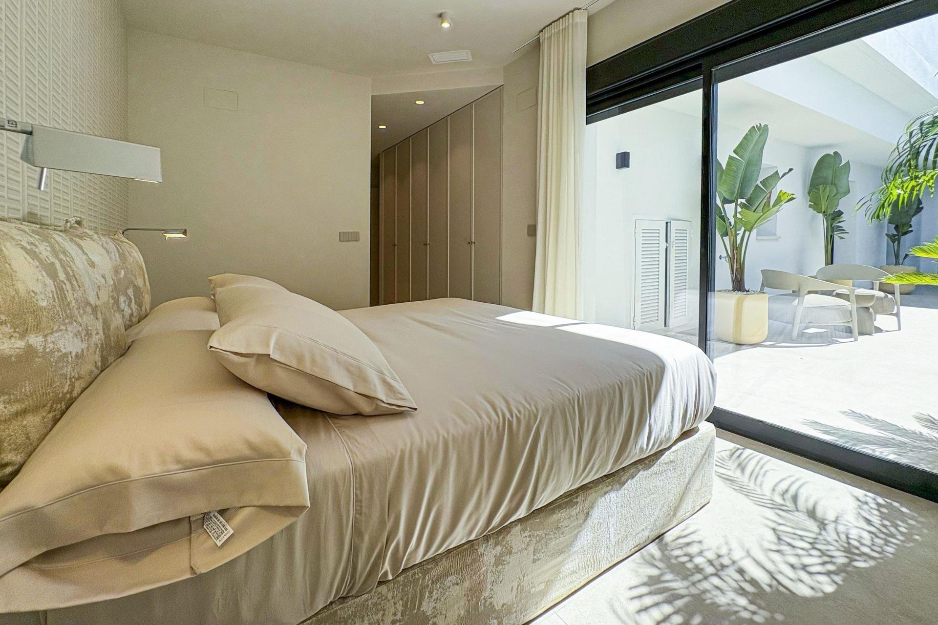 Nowy budynek - villa -
