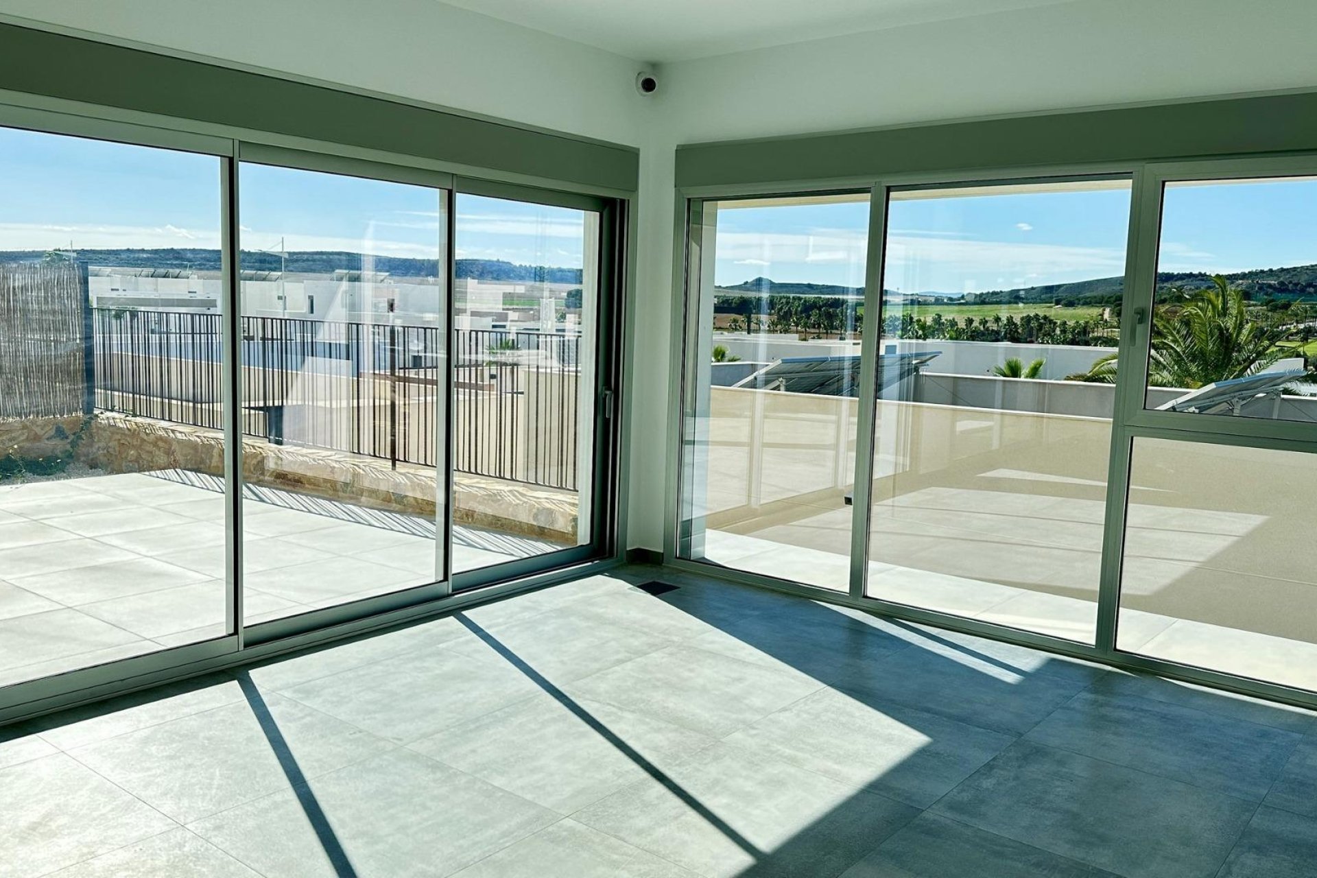 Nowy budynek - villa -
