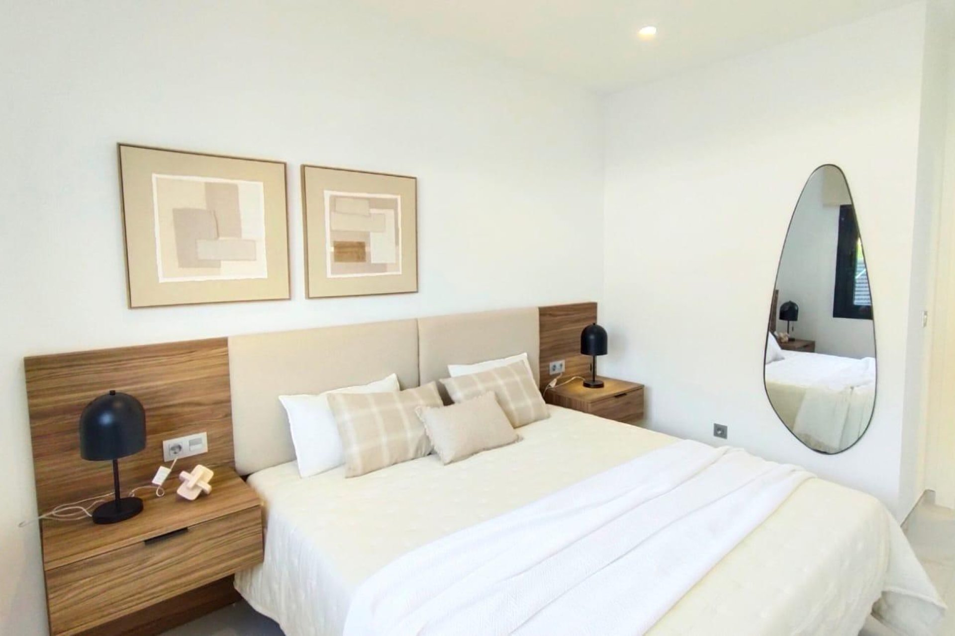 Nowy budynek - villa -
