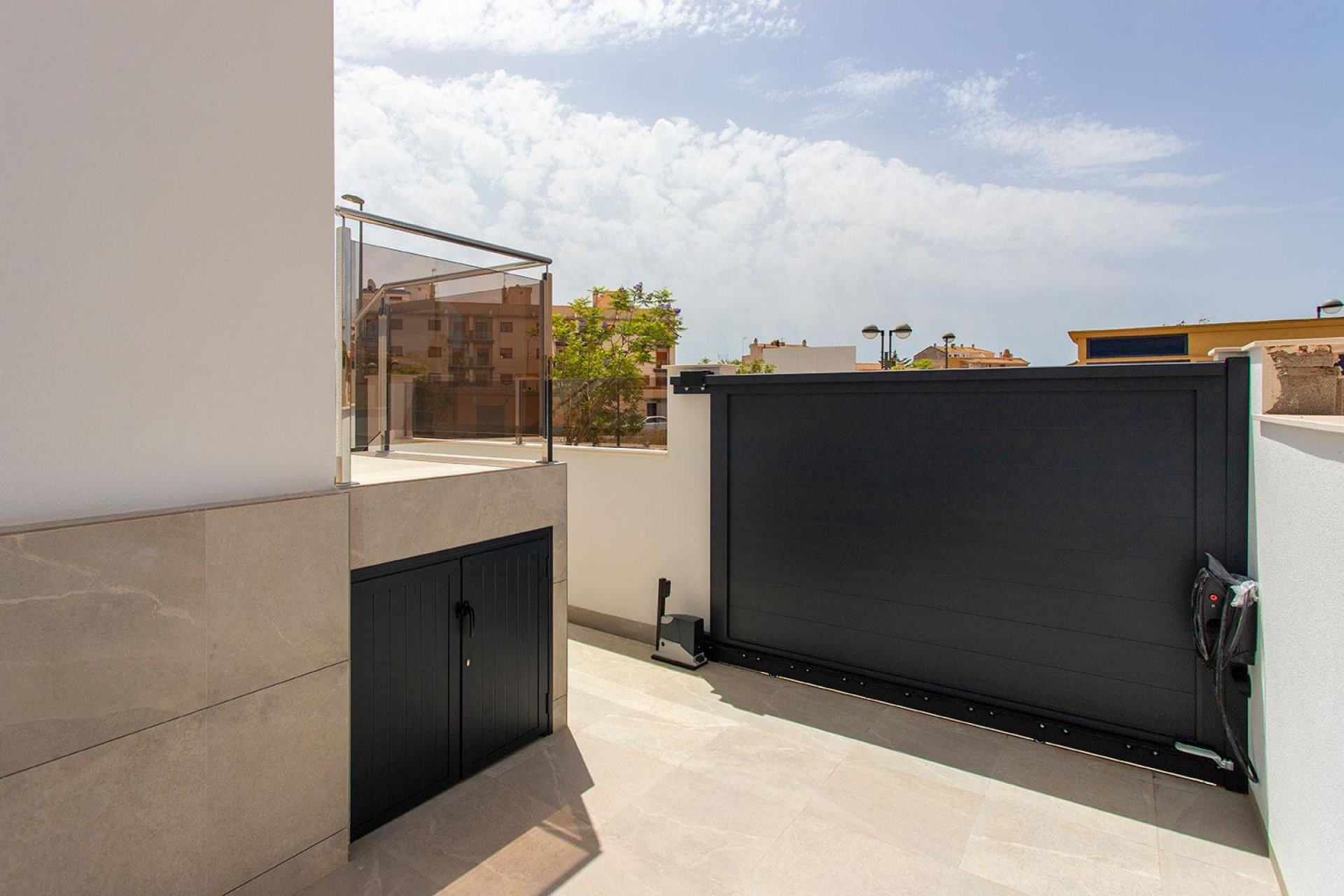 Nowy budynek - villa -
