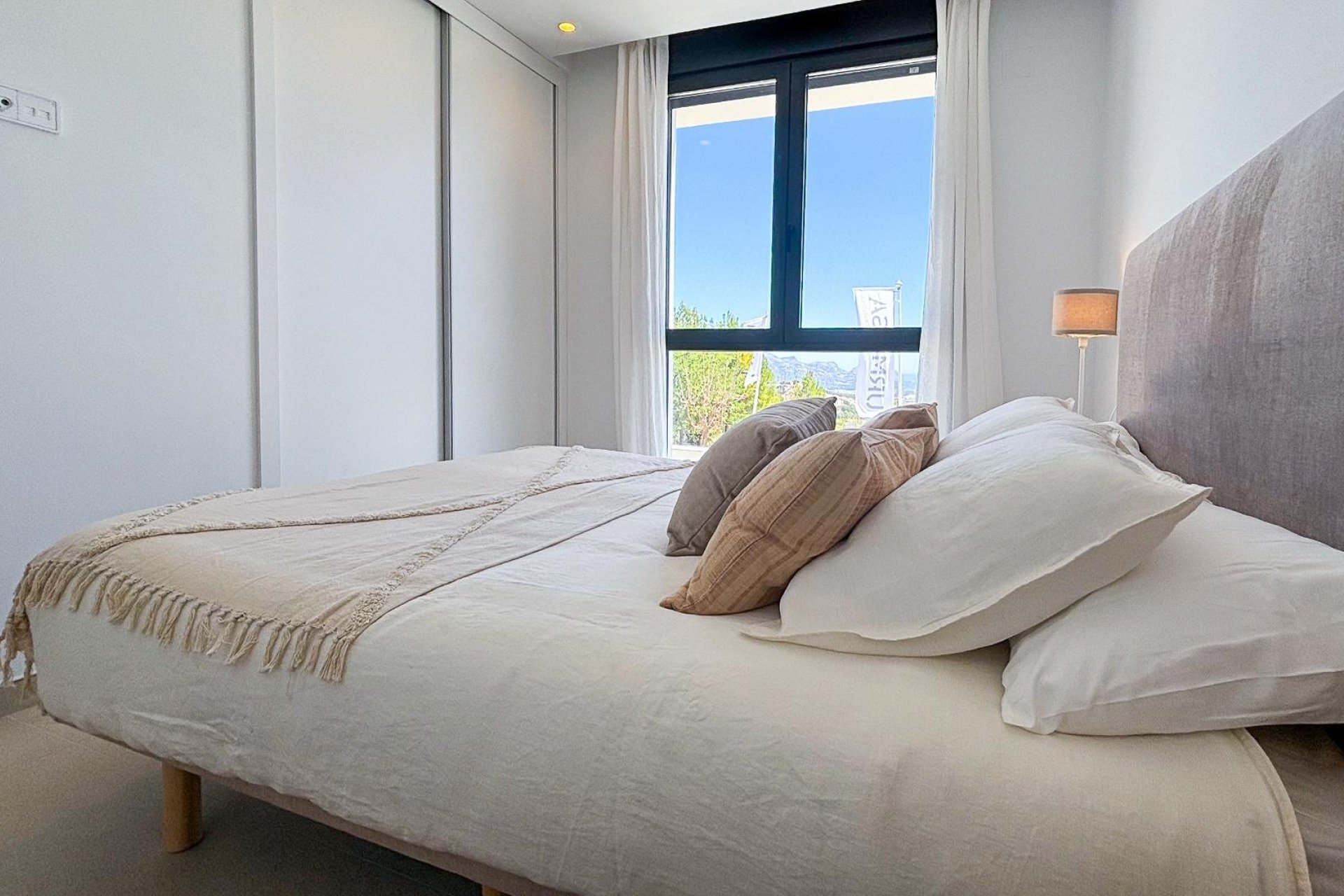 Nowy budynek - villa -
