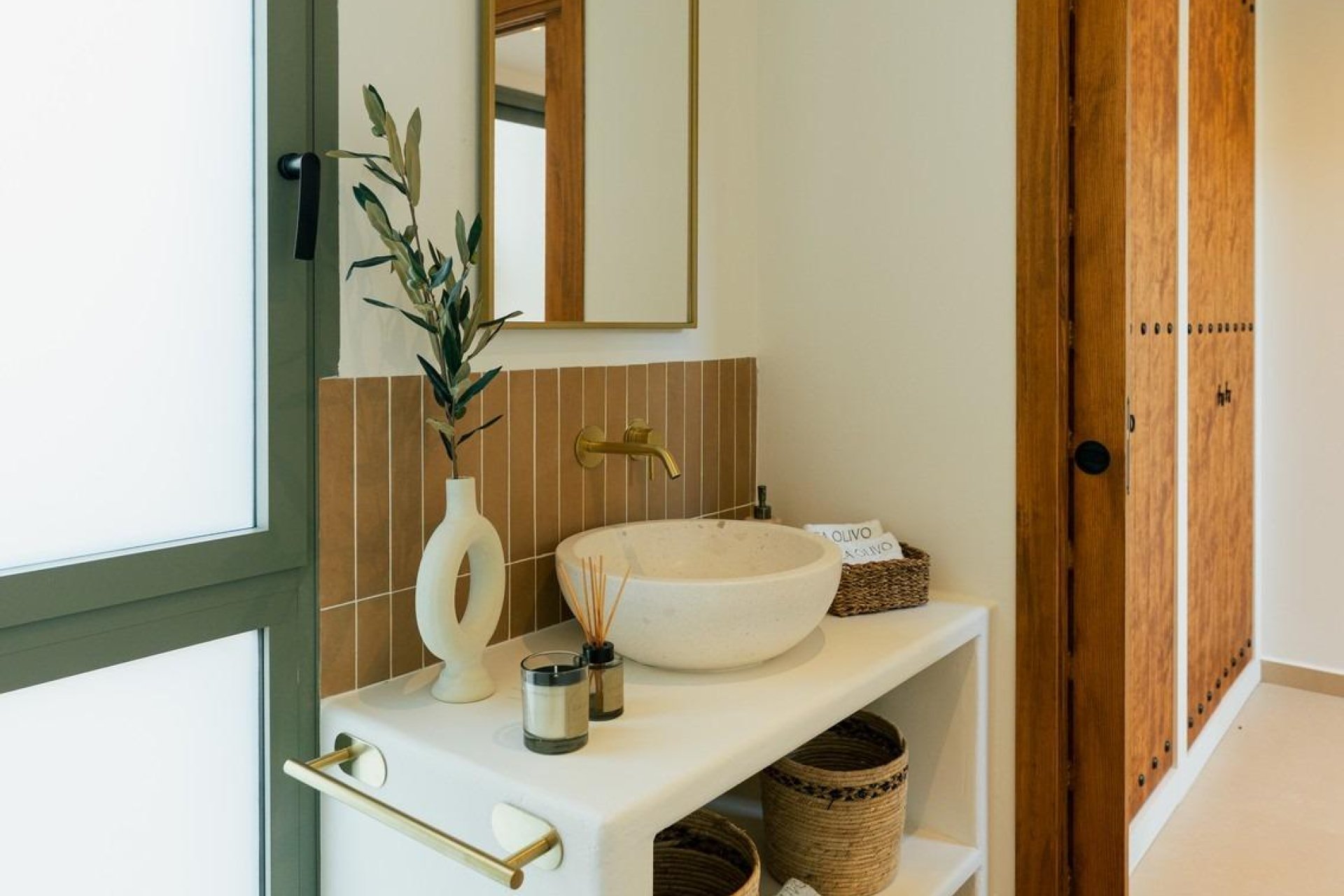 Nowy budynek - villa -
