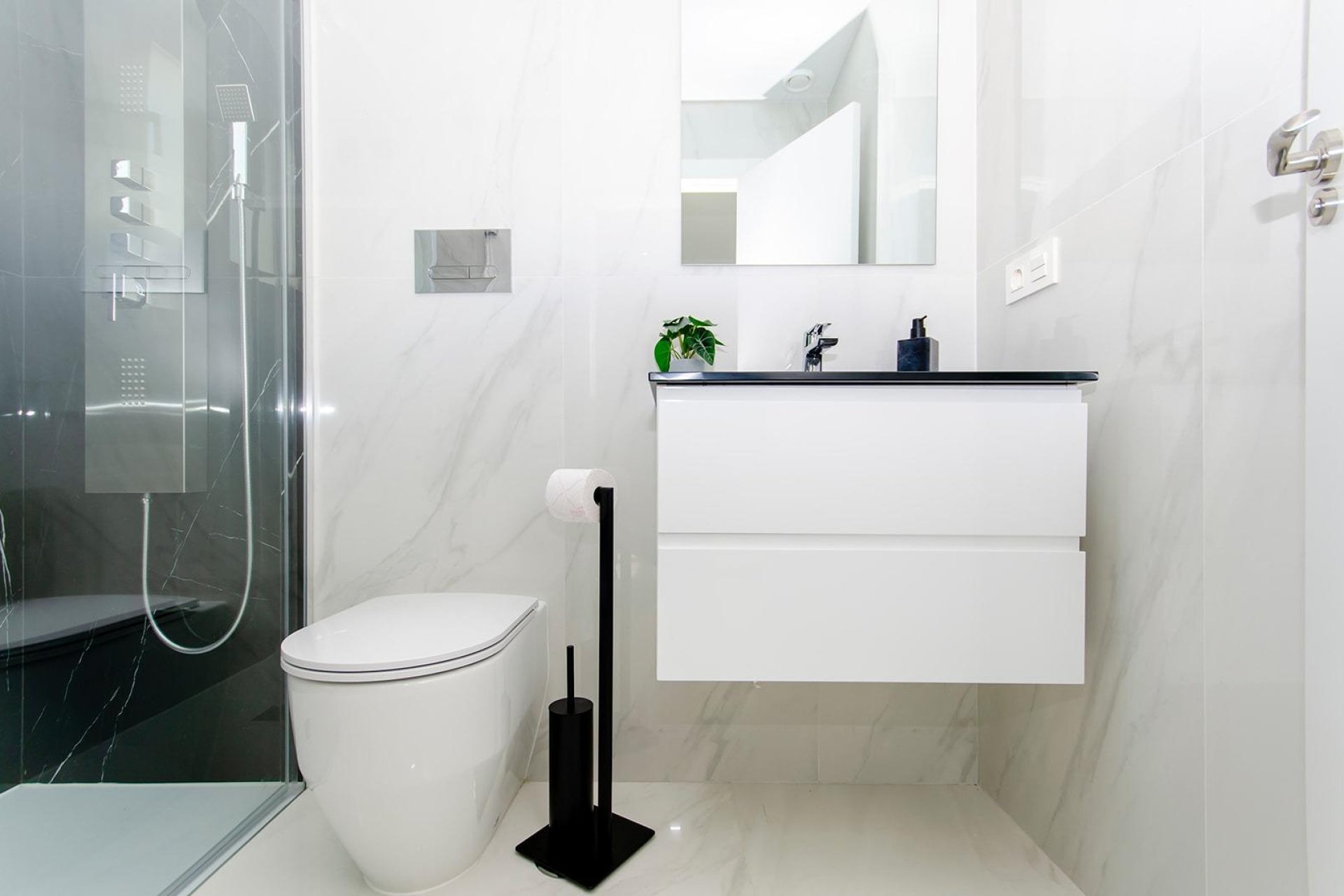 Nowy budynek - villa -
