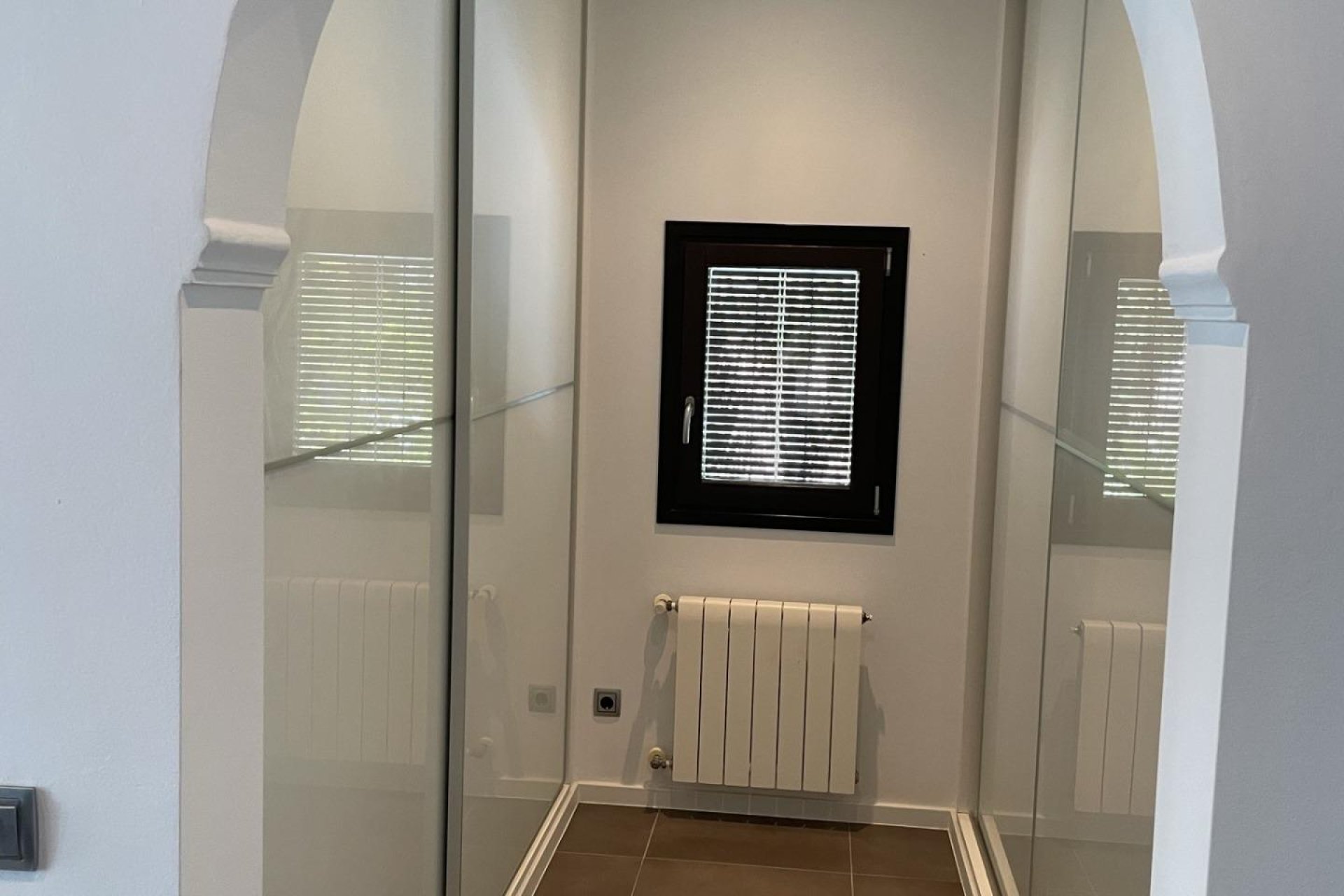 Nowy budynek - villa -
