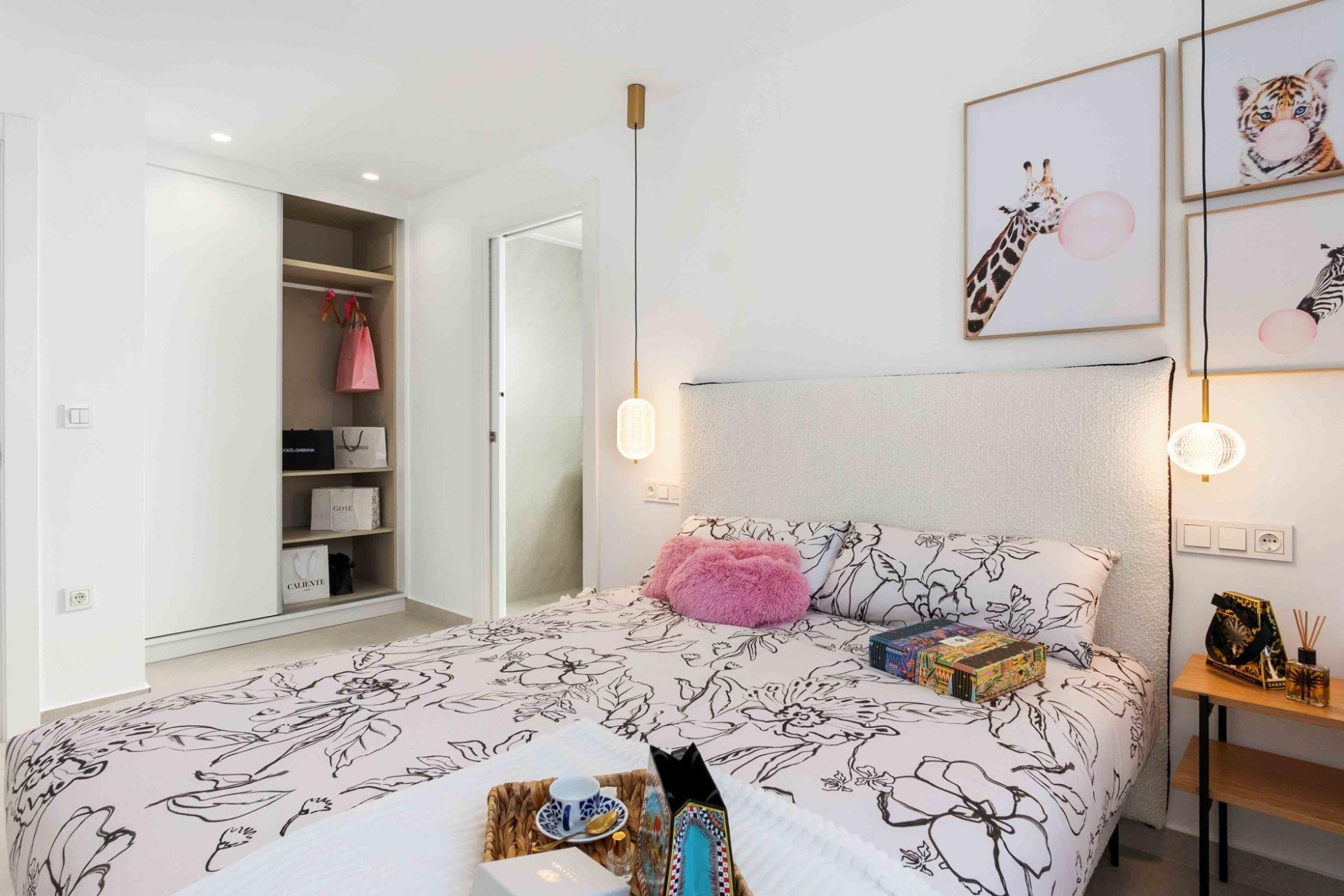 Nowy budynek - villa -
