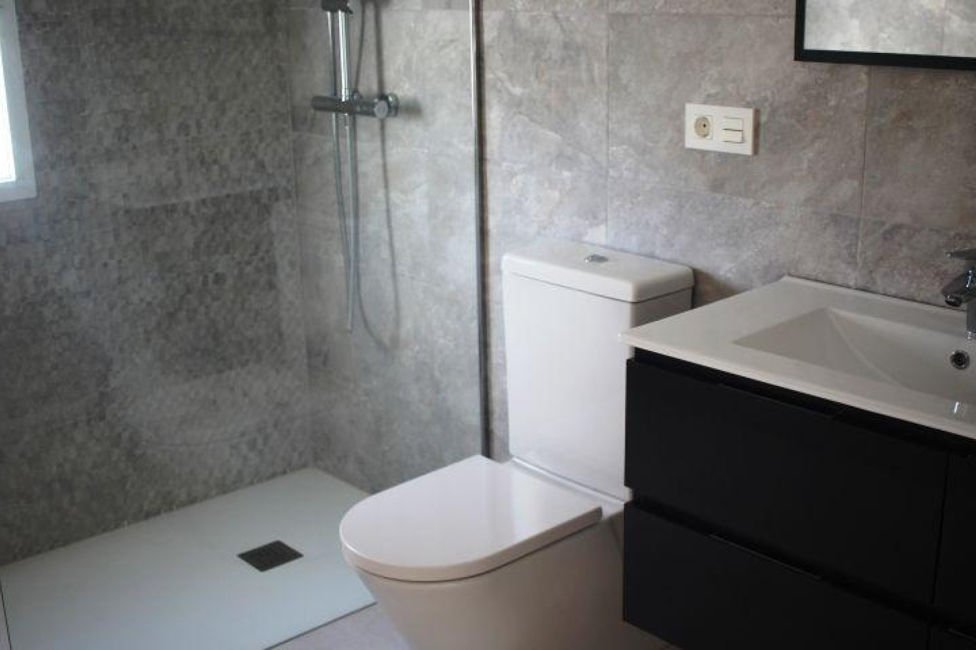 Nowy budynek - villa -
