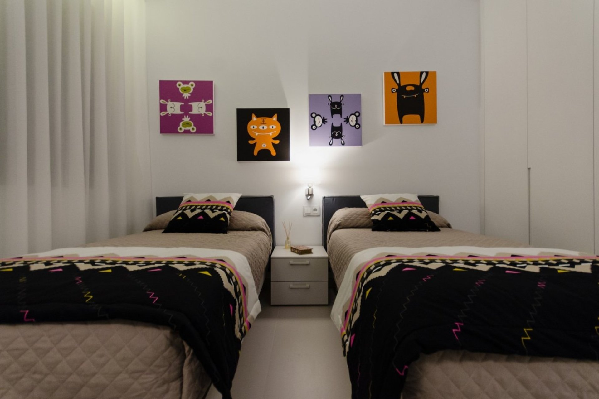 Nowy budynek - villa -
