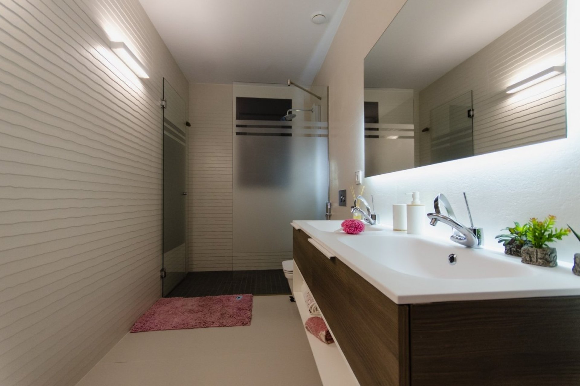 Nowy budynek - villa -
