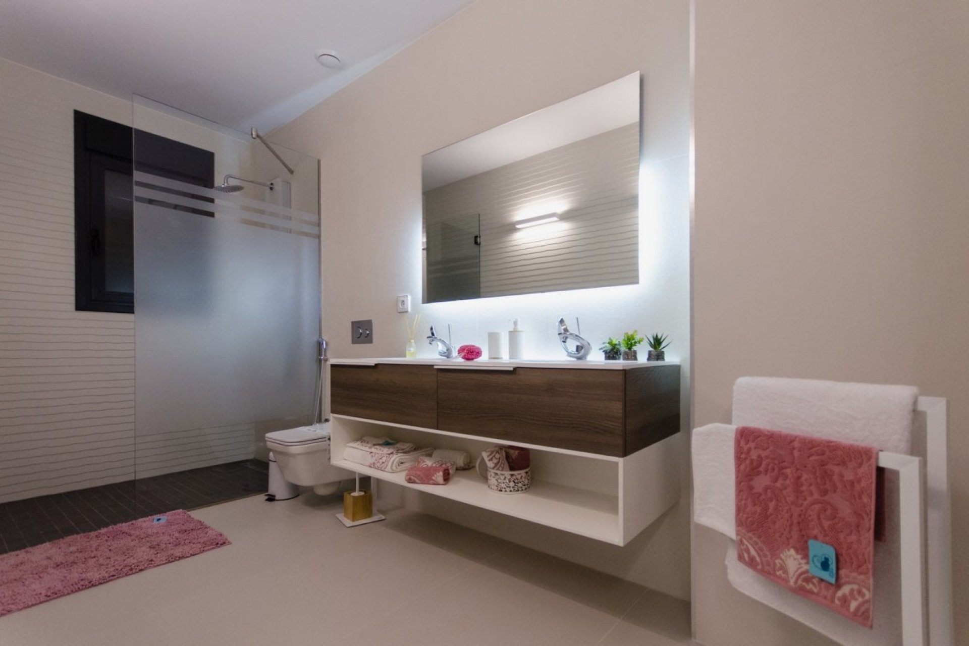 Nowy budynek - villa -
