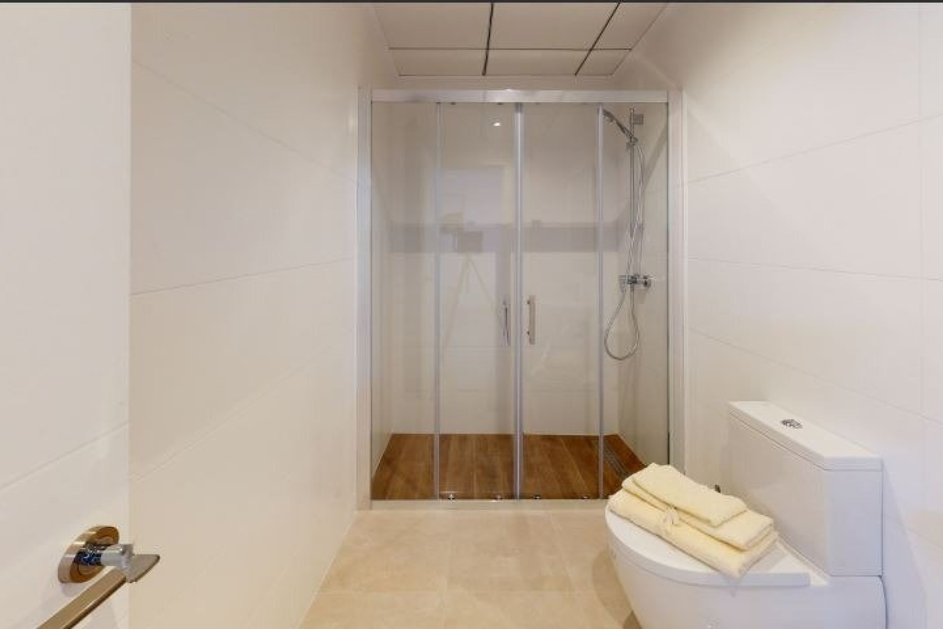 Nowy budynek - villa -
