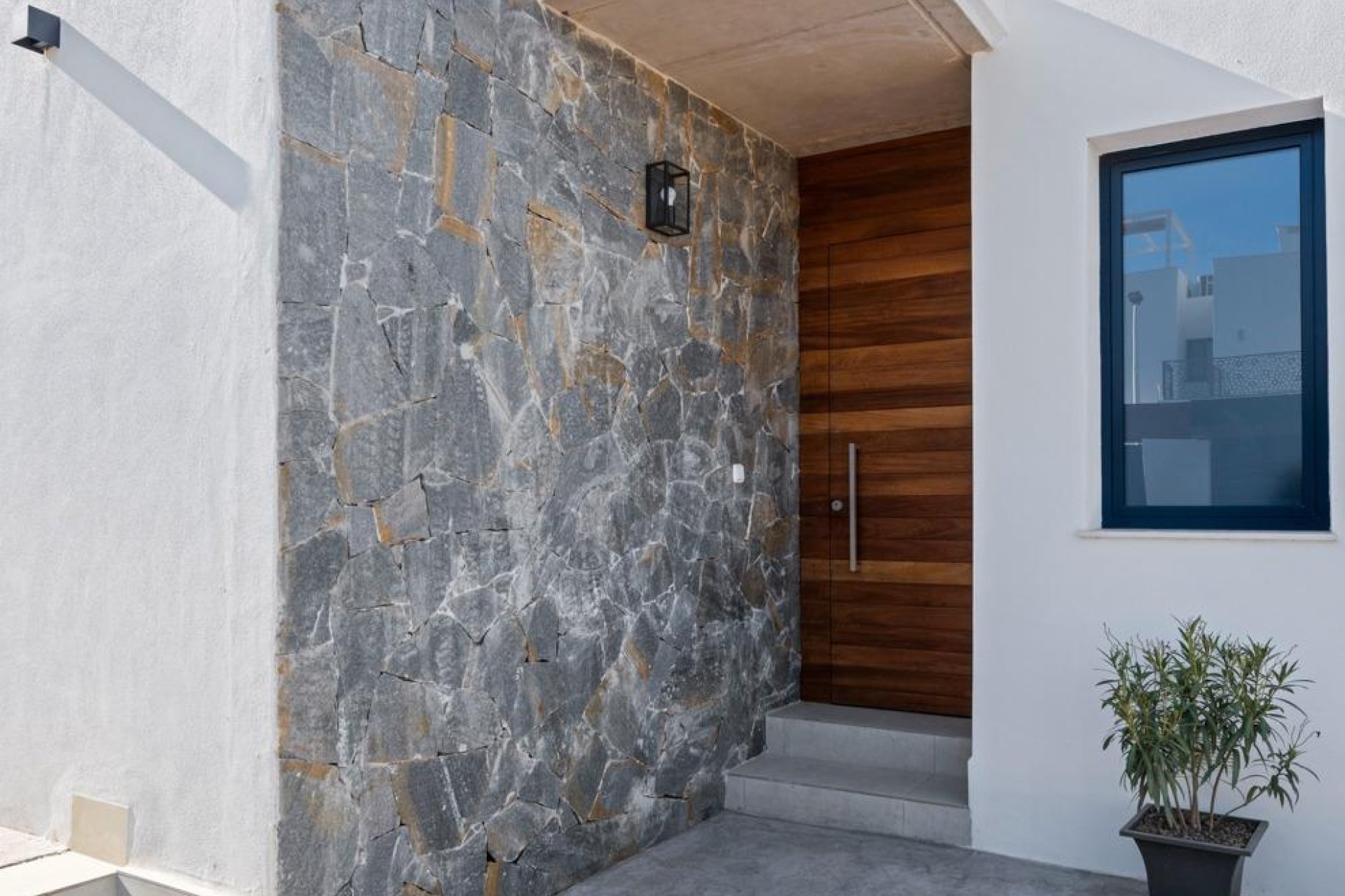 Nowy budynek - villa -
