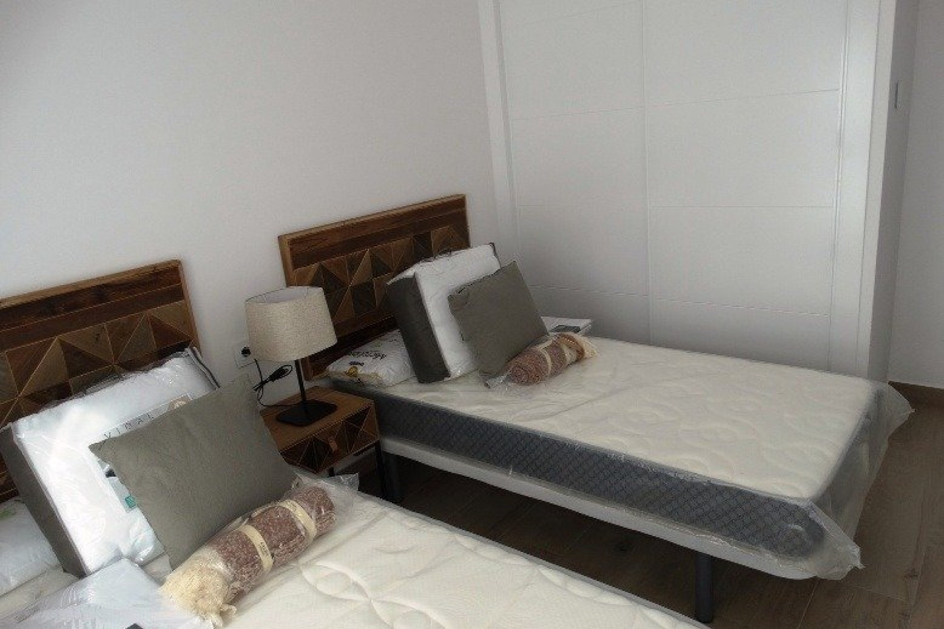 Nowy budynek - villa -
