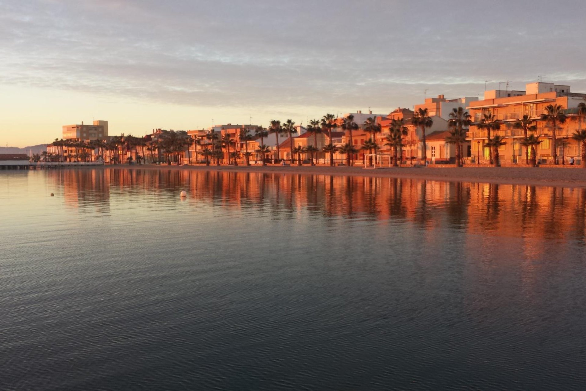 Nowy budynek - villa -
