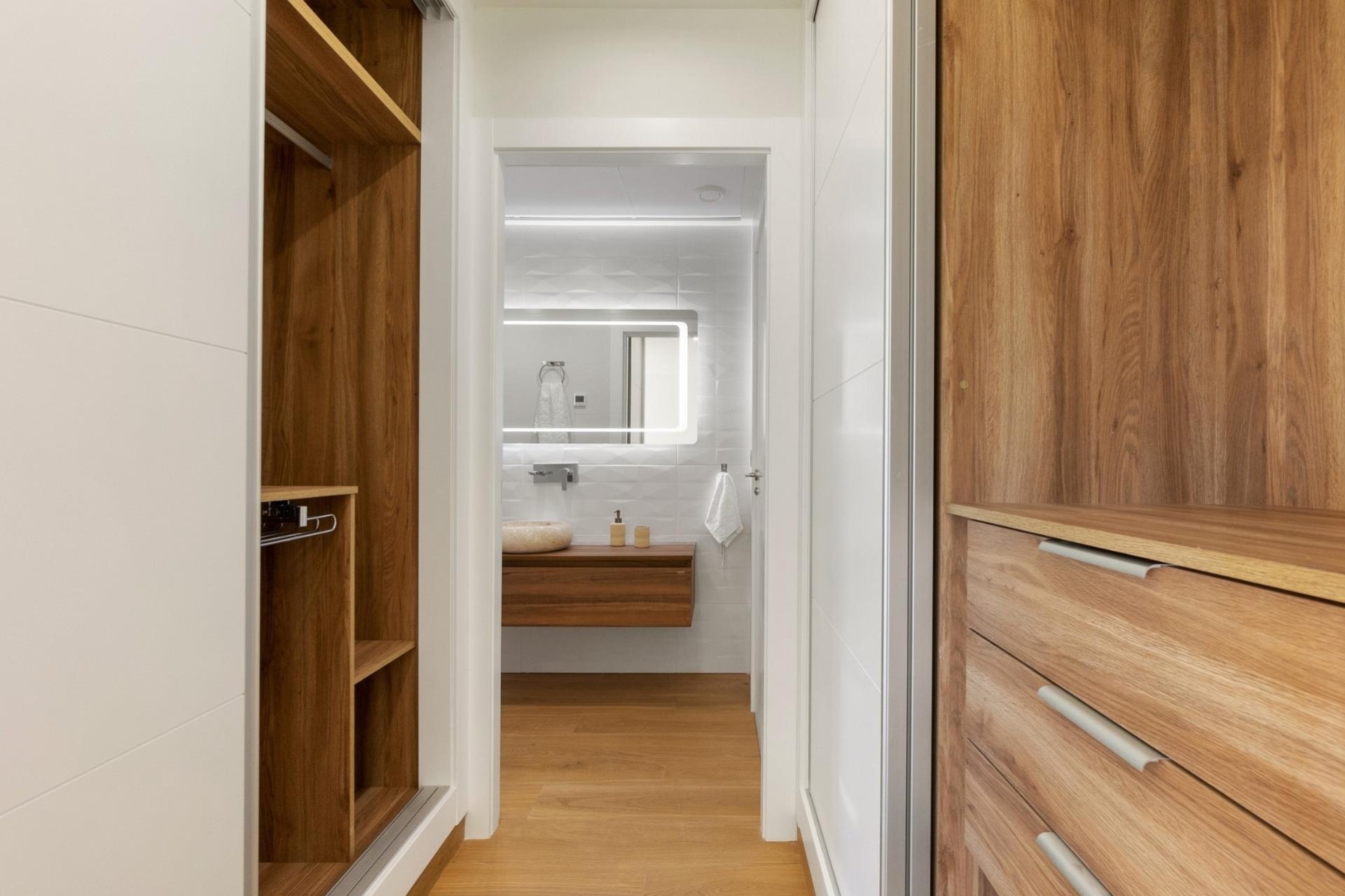 Nowy budynek - villa -
