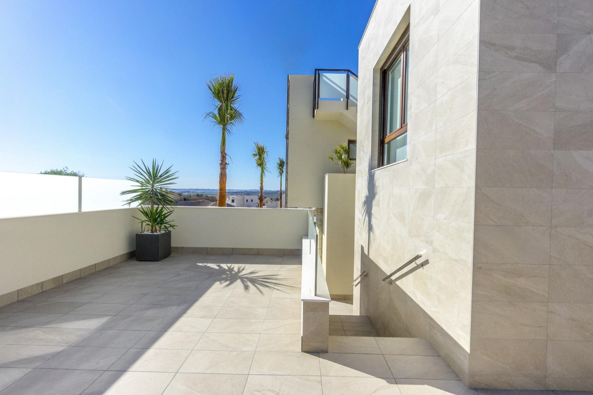 Nowy budynek - villa -
