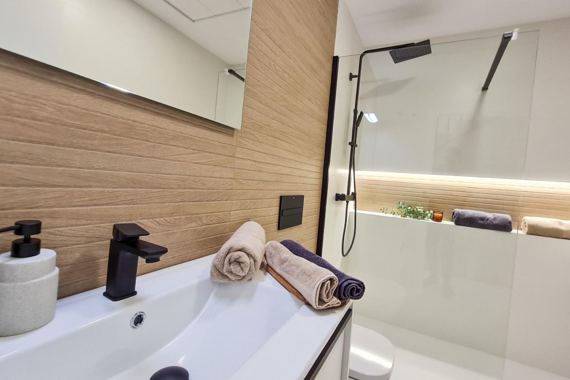 Nowy budynek - villa -
