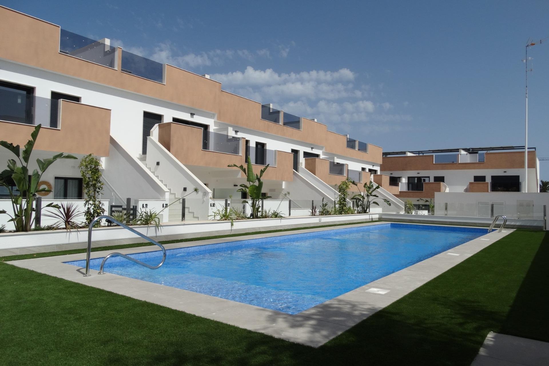 Obra nueva - Bungalow -
Pilar de la Horadada - pueblo
