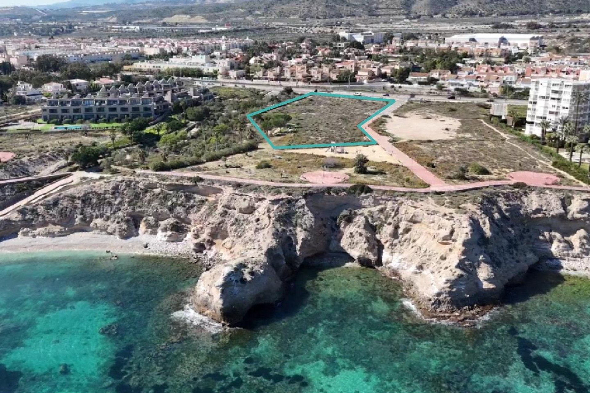 Obra nueva - town house -
El Campello - Platja de L´Amerador