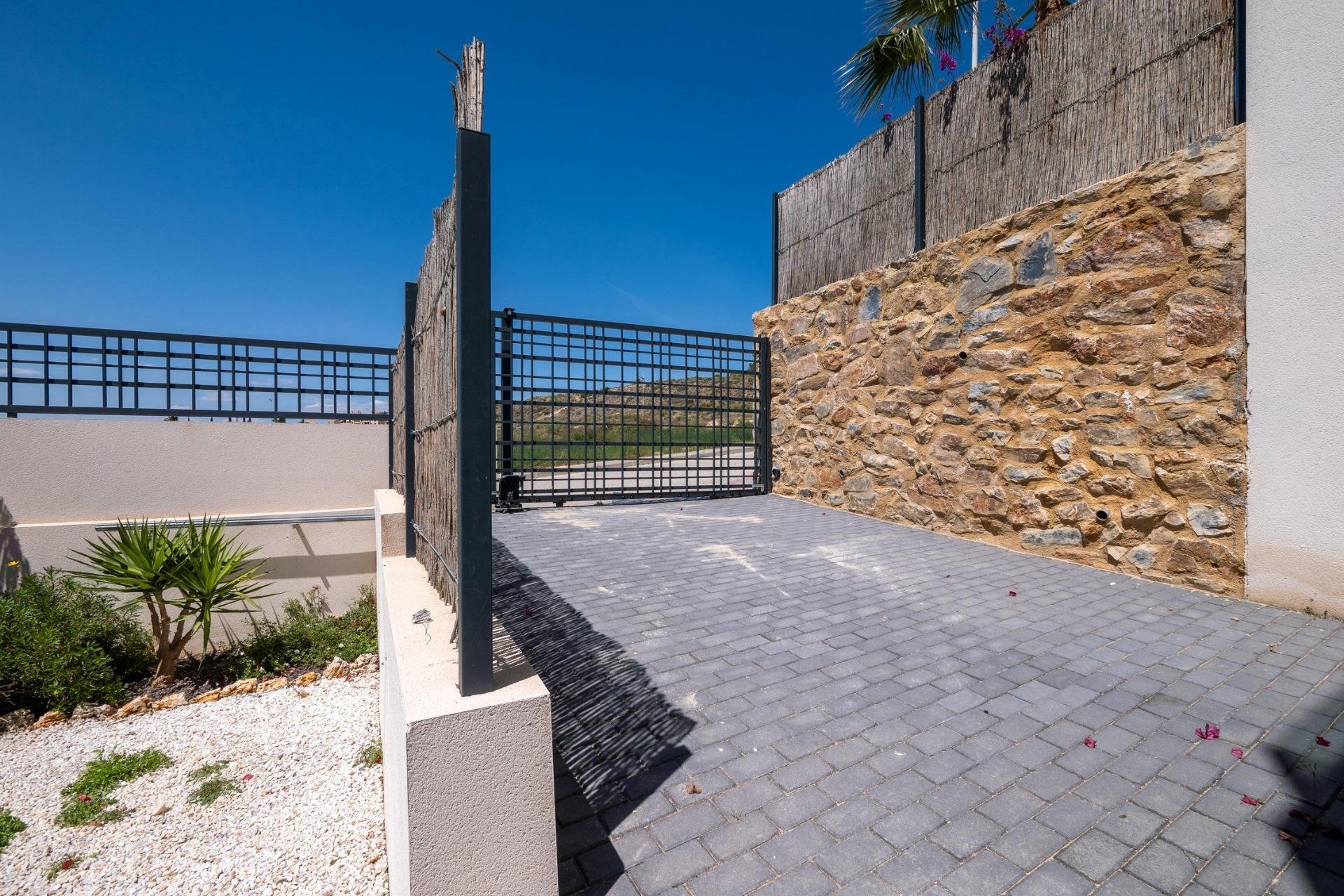 Obra nueva - villa -
Algorfa - La Finca Golf