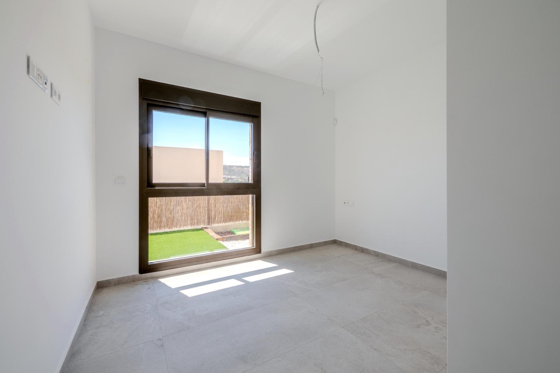 Obra nueva - villa -
Algorfa - La Finca Golf