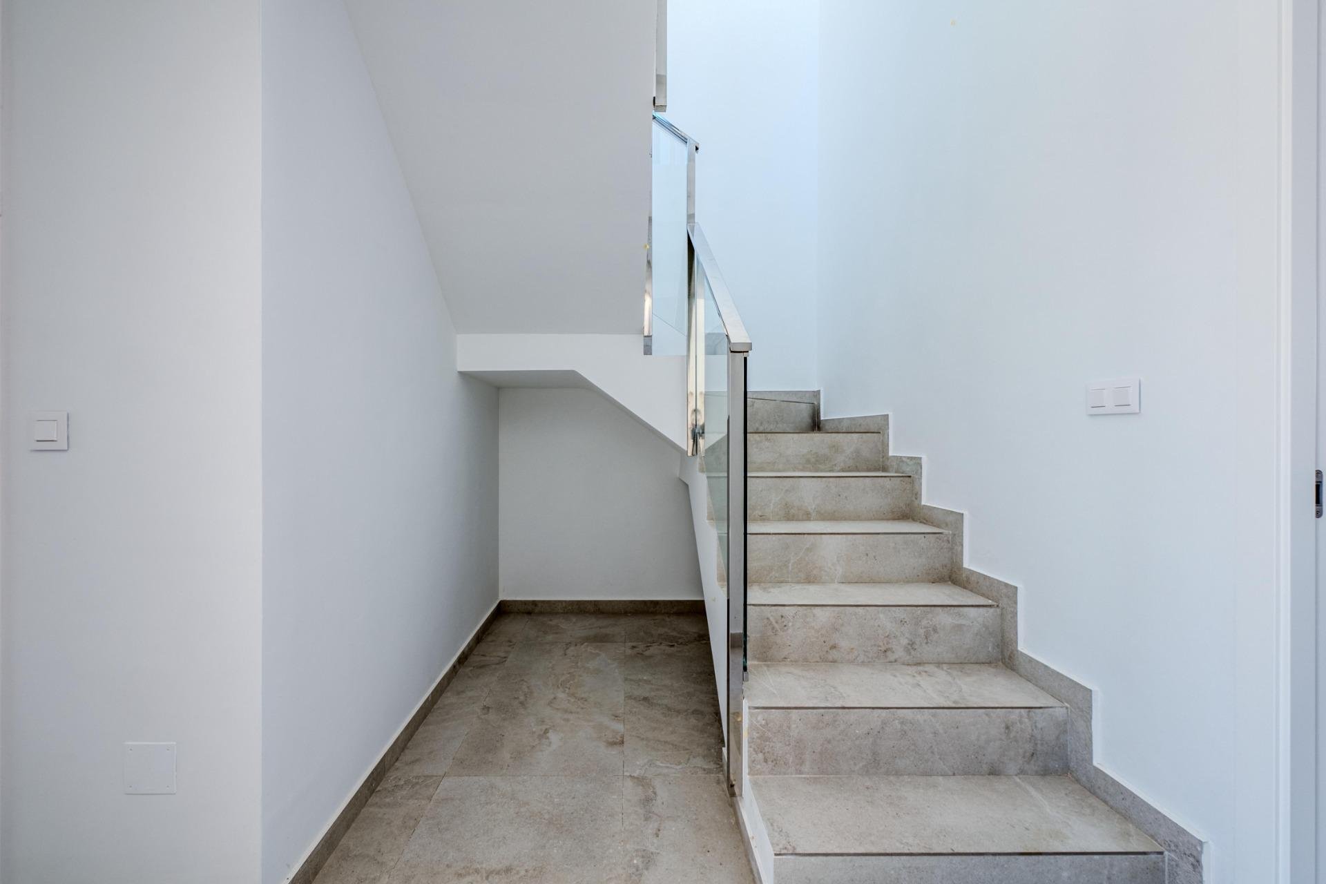 Obra nueva - villa -
Algorfa - La Finca Golf
