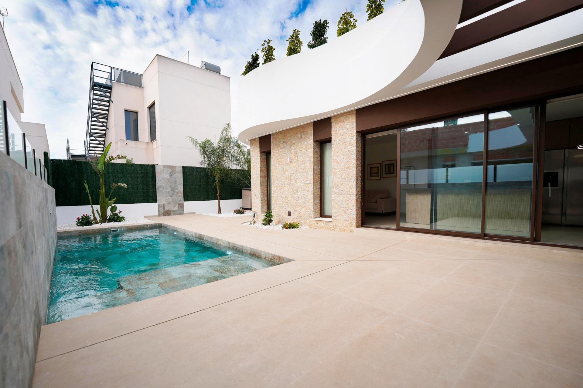 Obra nueva - villa -
Almoradí - Las Heredades