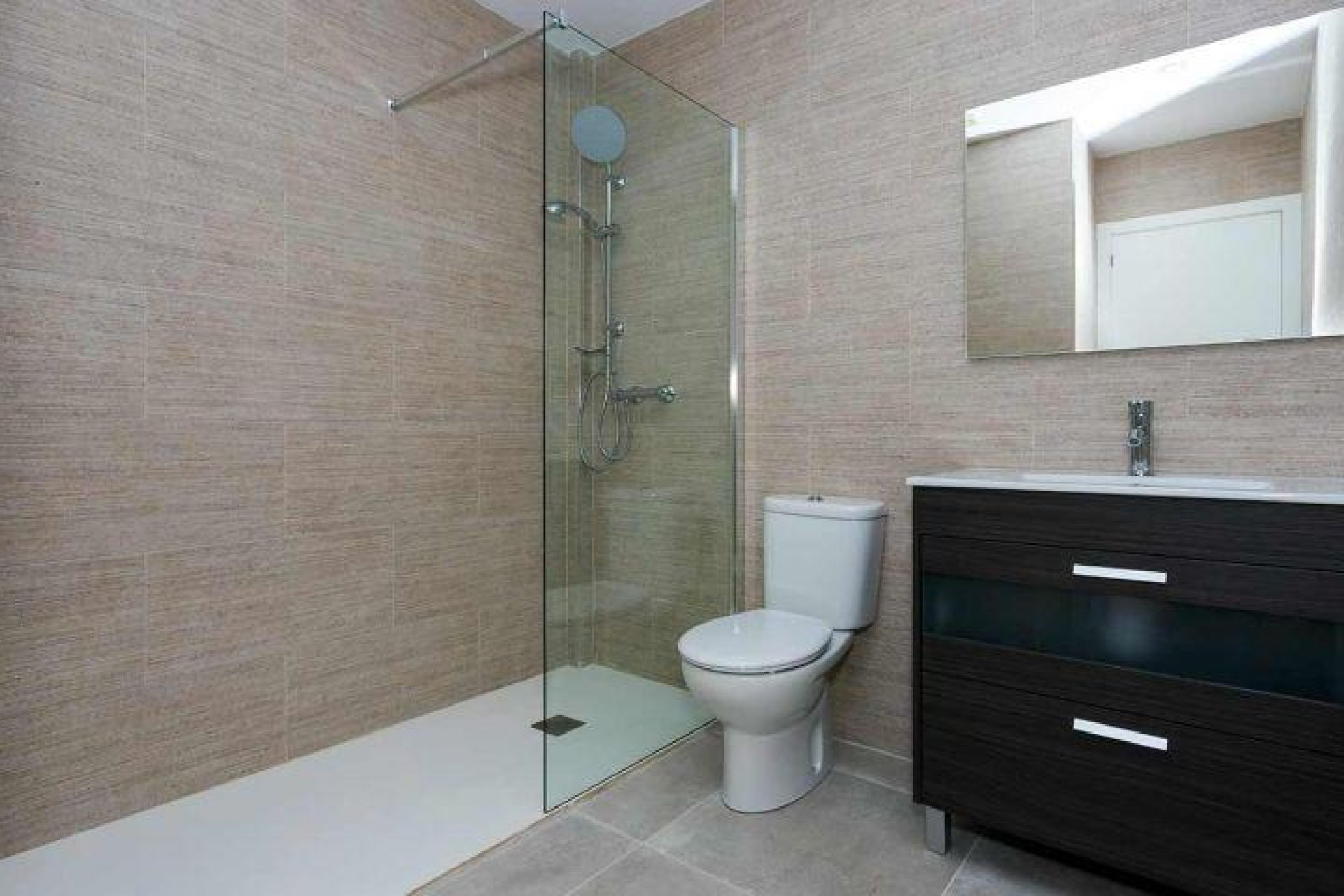 Obra nueva - villa -
Daya Nueva - Centro