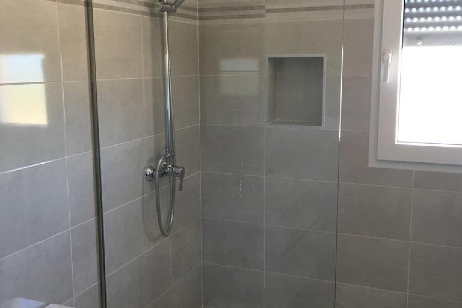 Obra nueva - villa -
