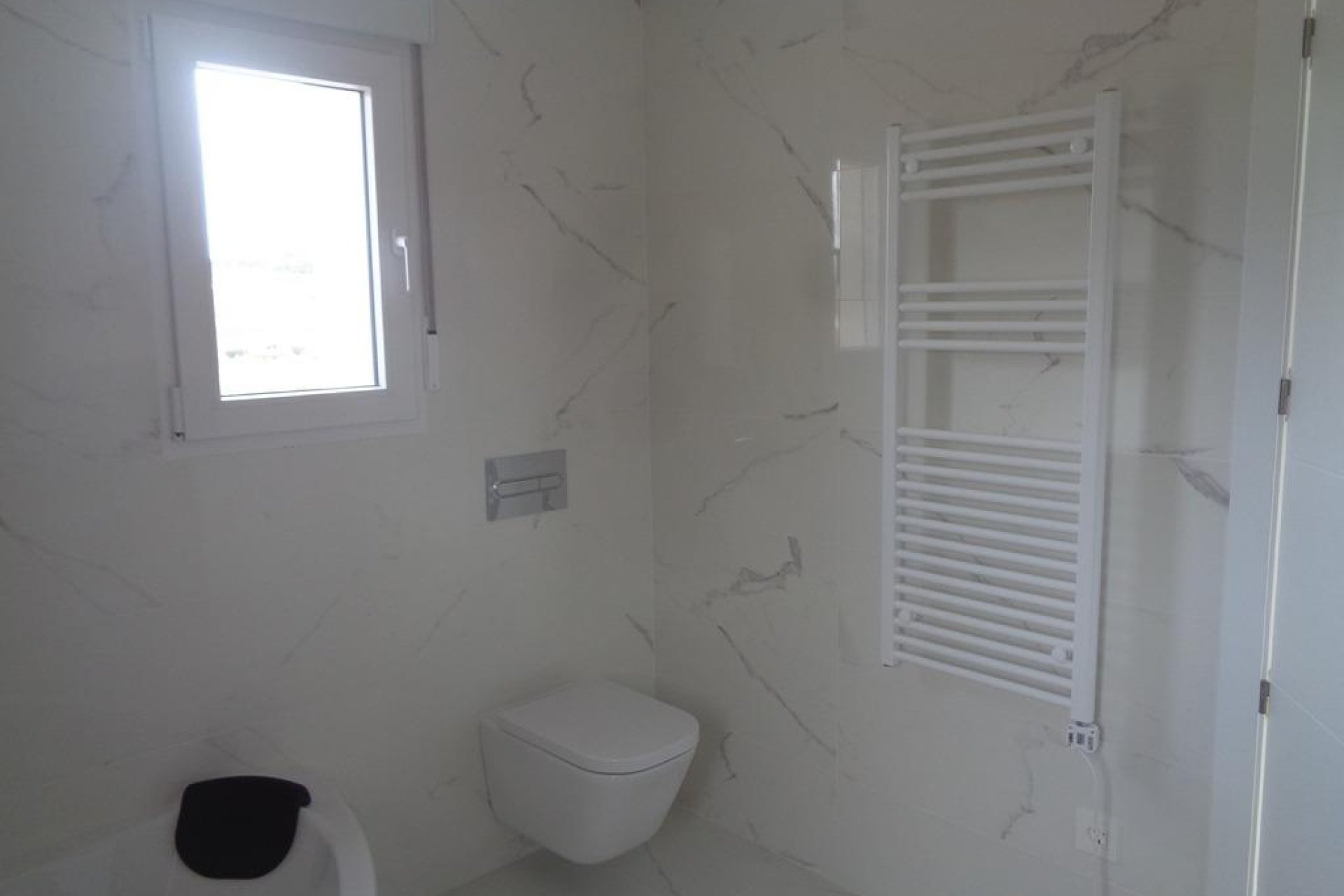 Obra nueva - villa -
