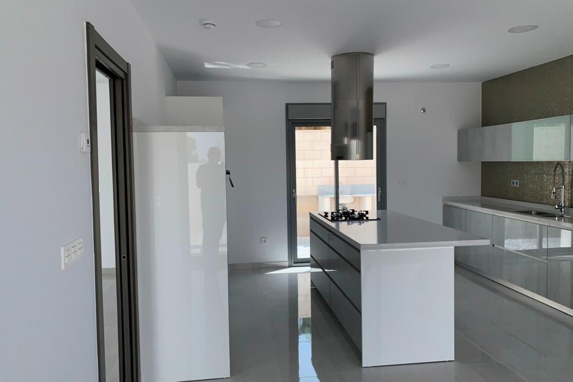 Obra nueva - villa -
