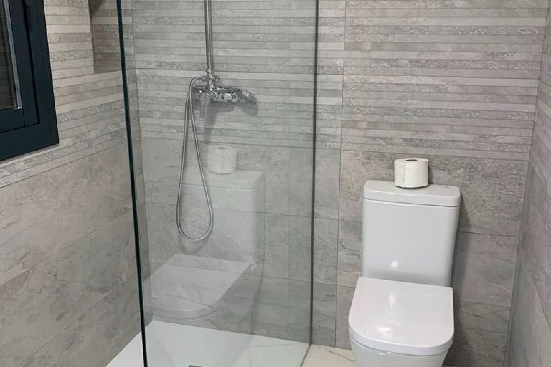 Obra nueva - villa -
