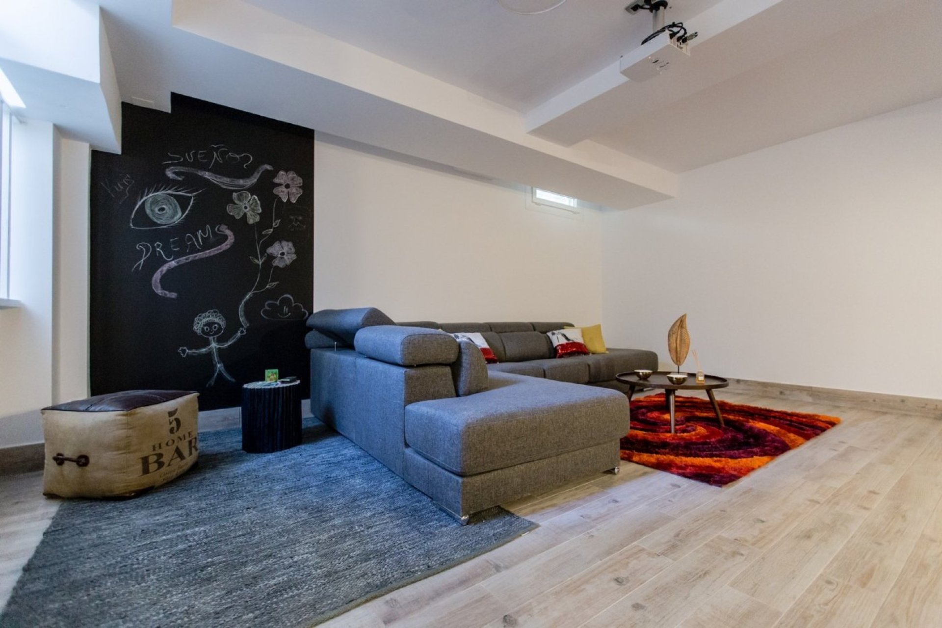 Obra nueva - villa -
