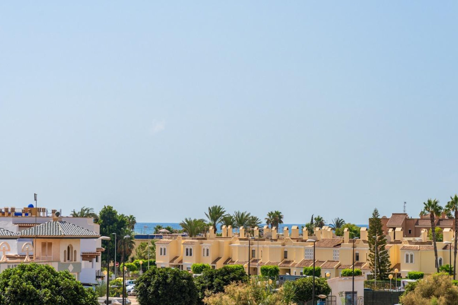 Obra nueva - villa -
