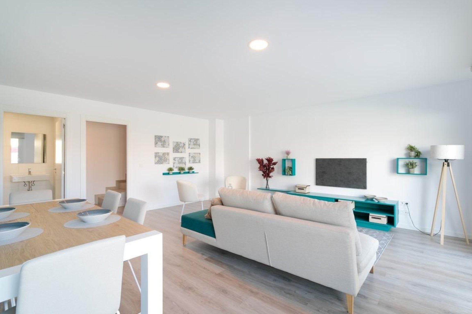 Obra nueva - villa -
