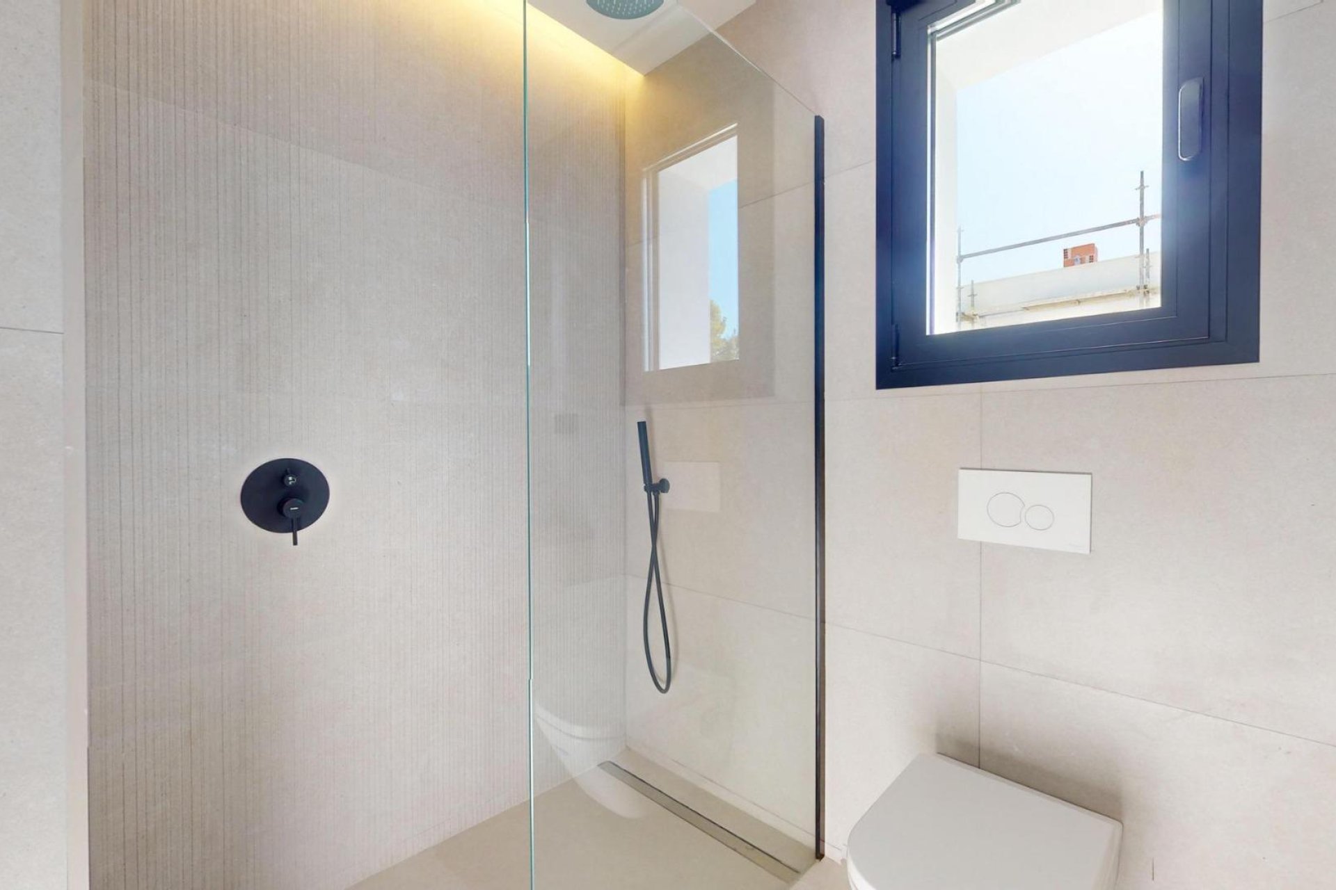 Obra nueva - villa -
