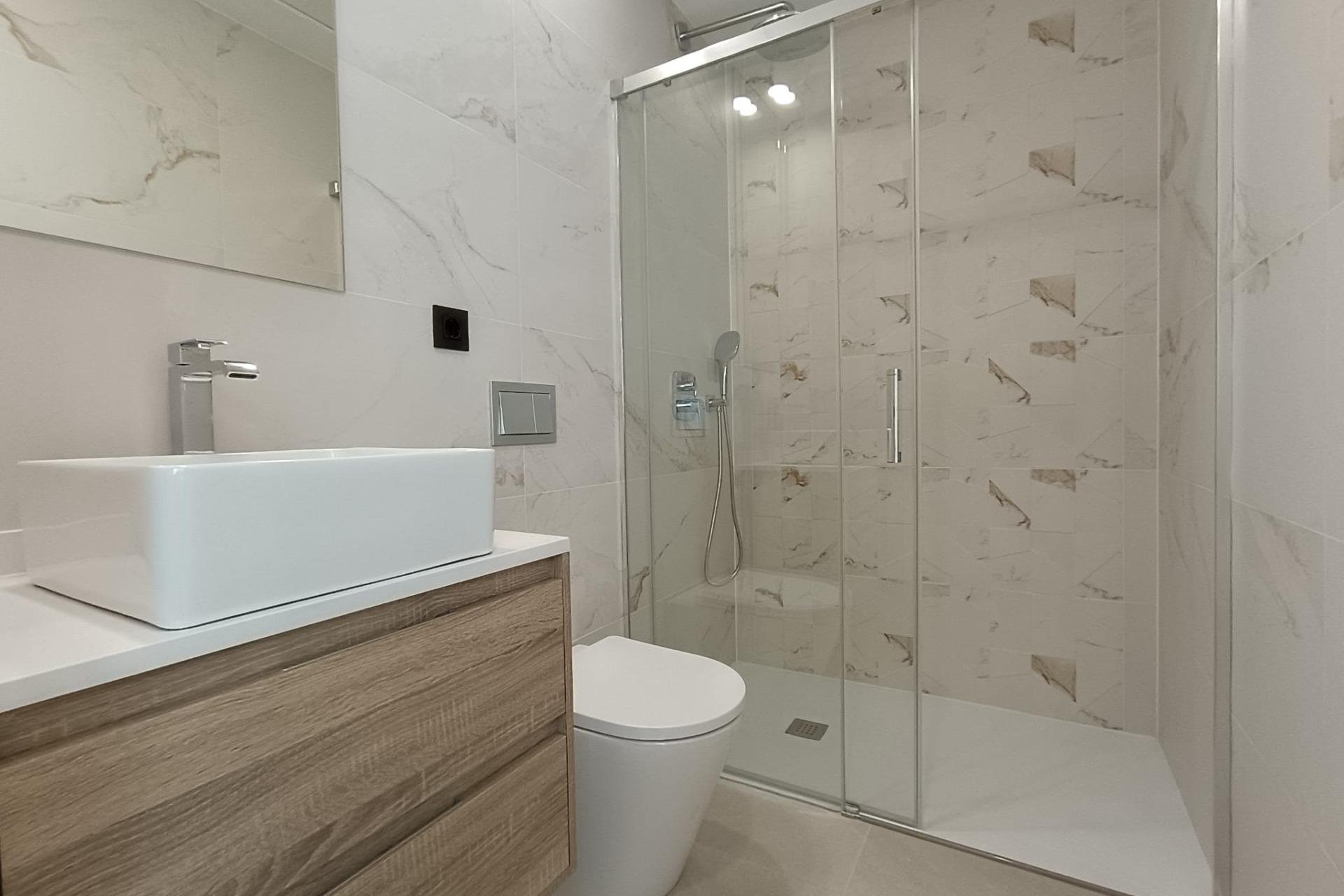 Obra nueva - villa -
