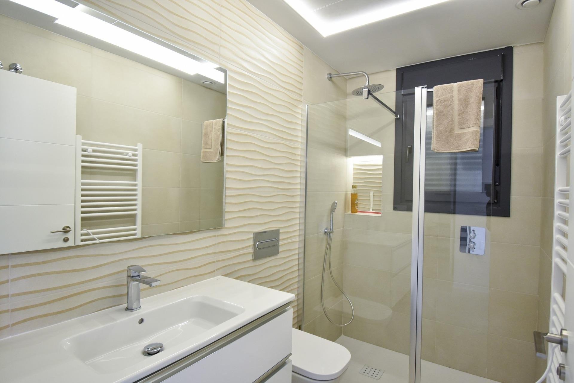 Obra nueva - villa -
