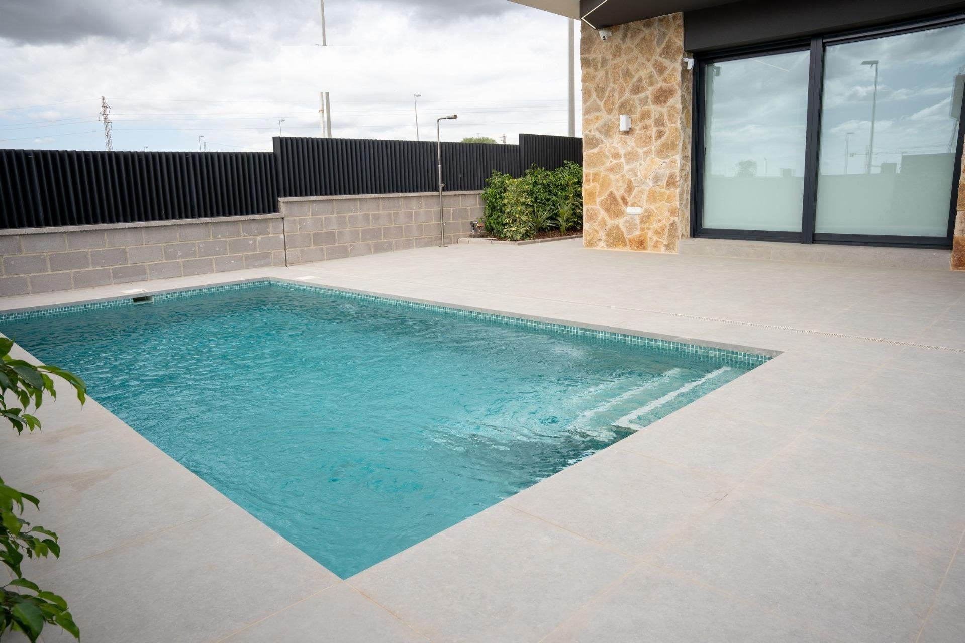 Obra nueva - villa -
