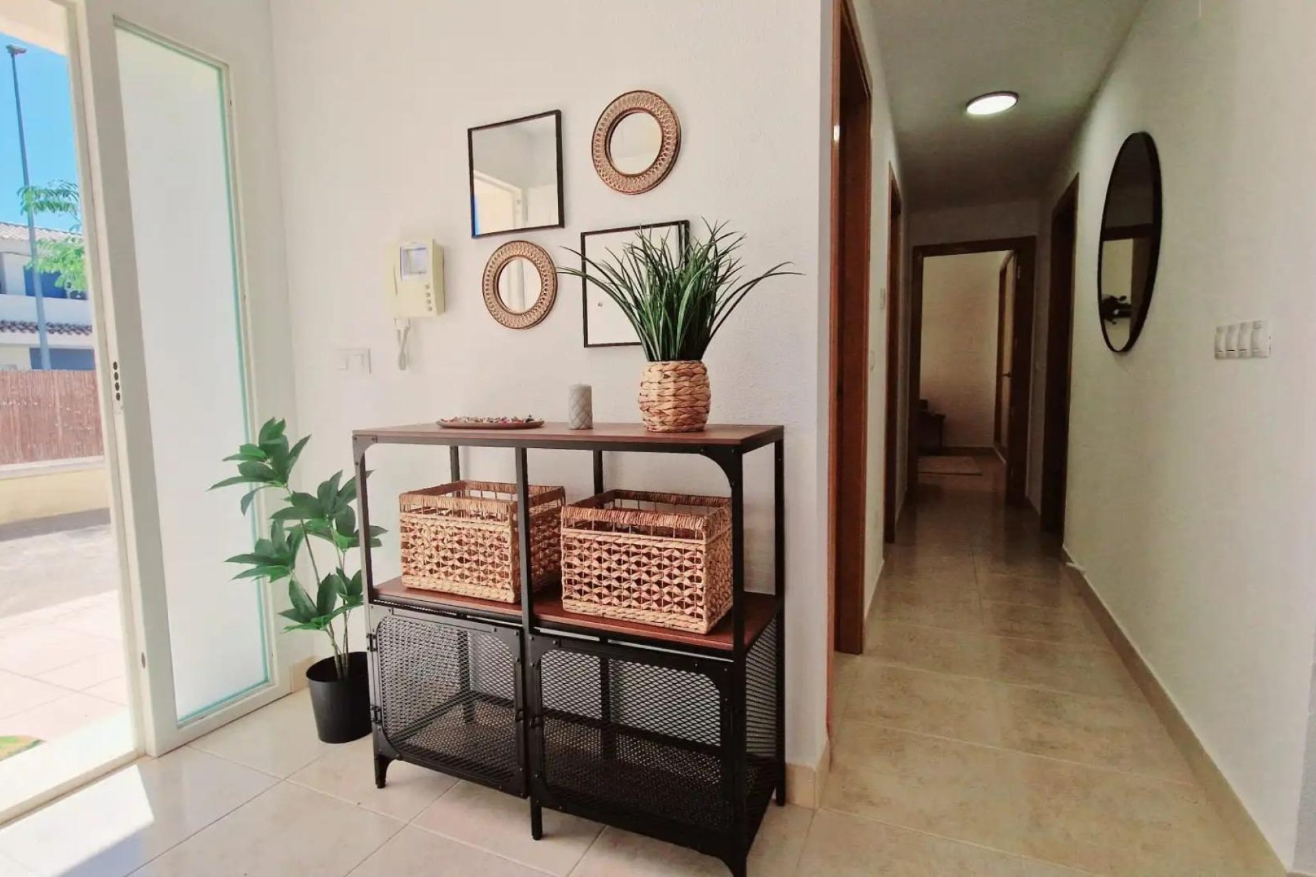 Obra nueva - villa -
