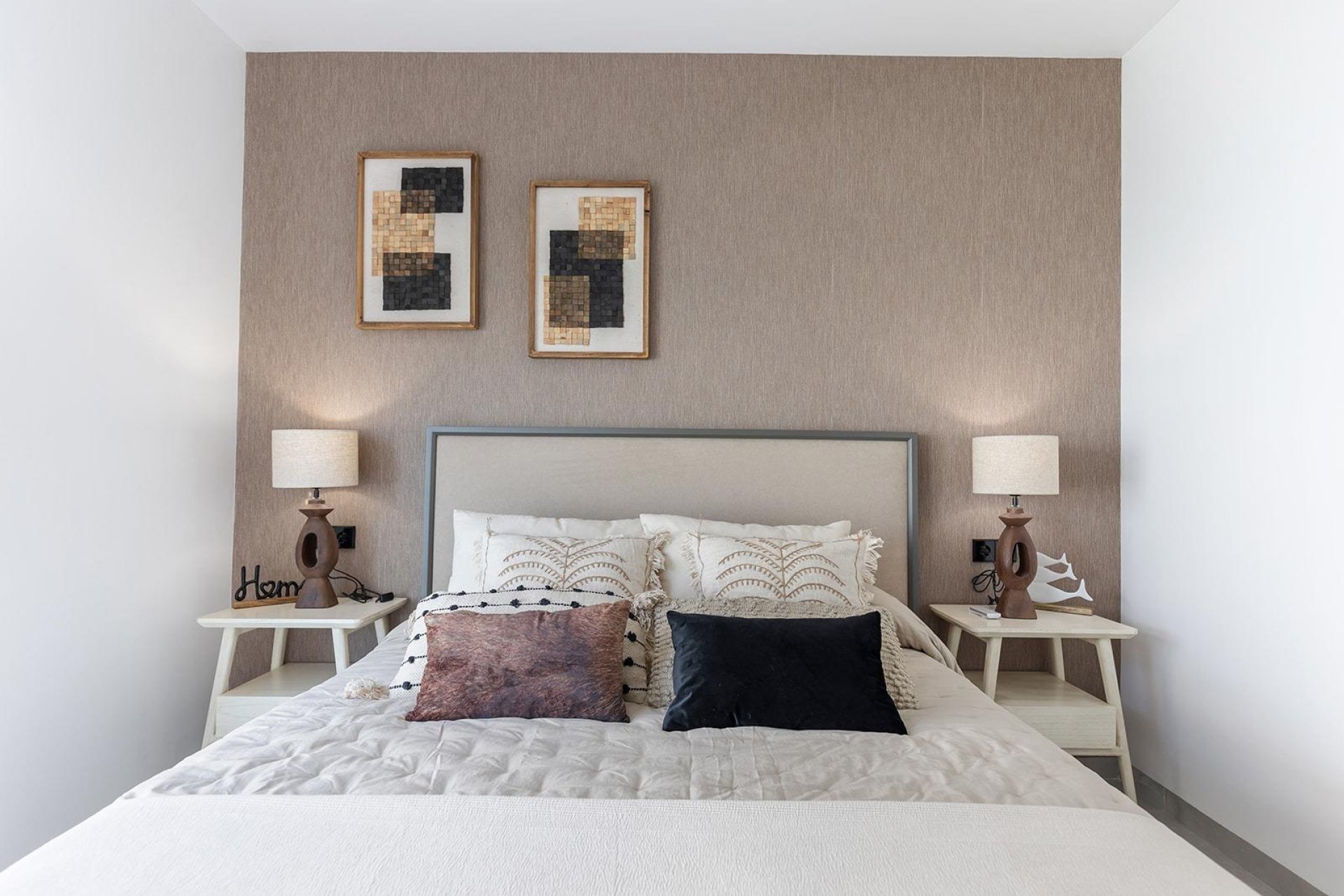 Obra nueva - villa -
