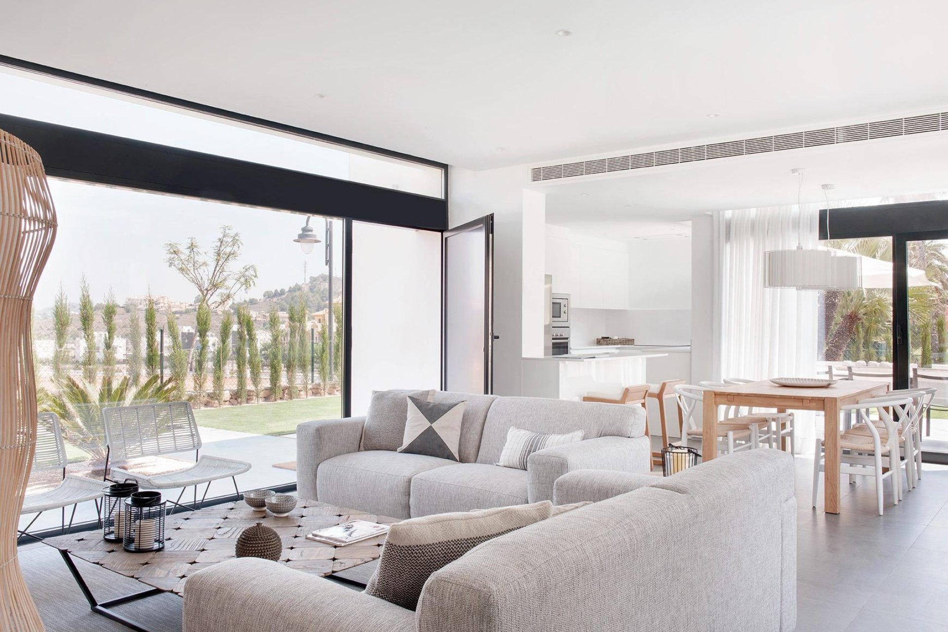 Obra nueva - villa -
