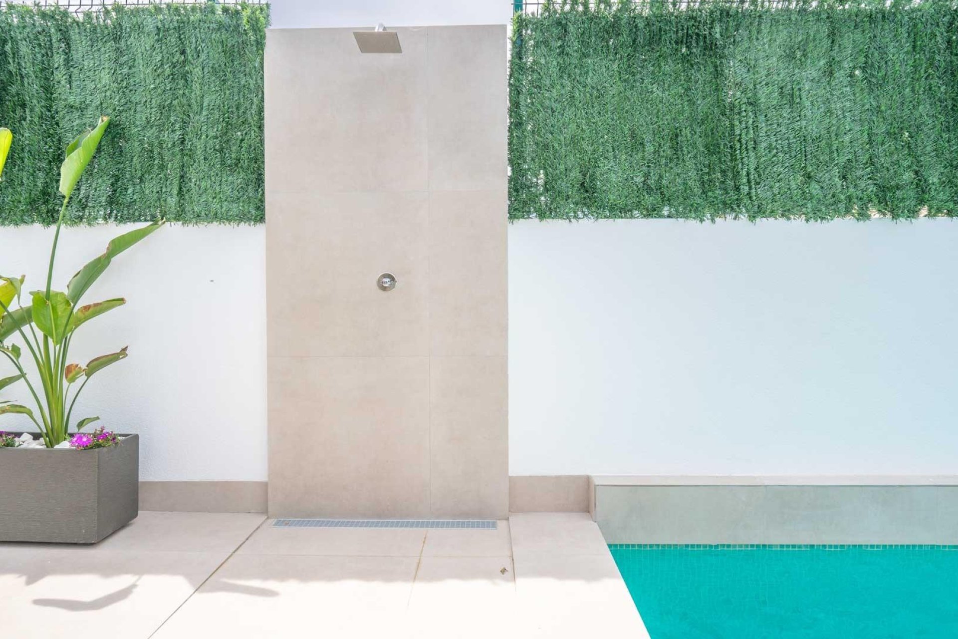 Obra nueva - villa -
