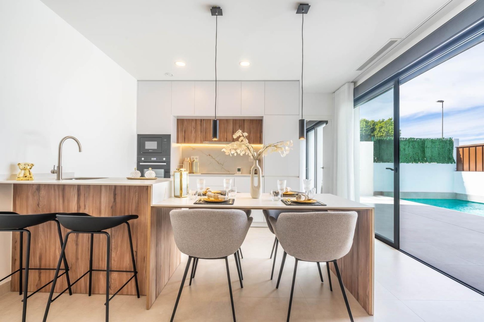 Obra nueva - villa -
